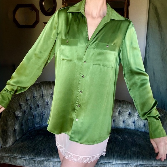 Women's 100% Silk Button Down Shirt, Green V Neck Small Office Blouse, Workwear - Picture 2 of 13